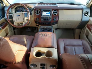 2012 Ford F-350 XL z VIN 1FT8W3BTXCEA91098, wystawiony jako Copart lot #52826185 z przebiegiem 99 400 mil mil oraz Szkoda całkowita • Salvage title. Historia ofert i sprzedaży dostępna na DreamBid. Obrazek 8.