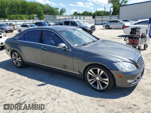 2007 Mercedes-Benz S 550 z VIN WDDNG86X97A121513, wystawiony jako Copart lot #55254945 z przebiegiem 107 313 mil mil oraz Czysty tytuł • Clean title. Historia ofert i sprzedaży dostępna na DreamBid. Obrazek 4.