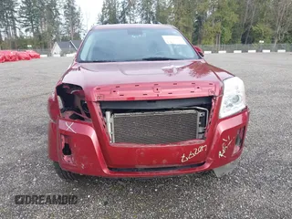 2012 GMC Terrain SLT-1 z VIN 2GKFLVE58C6253683, wystawiony jako IAAI lot #41254463 z przebiegiem 132 732 mil mil oraz . Historia ofert i sprzedaży dostępna na DreamBid. Obrazek 6.
