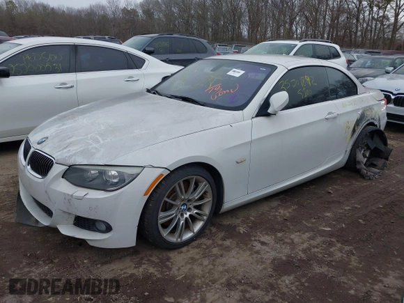 2011 BMW 3 Series 335i with VIN WBADX7C51BE742780, listed as a IAAI auction lot 41636961 with Not Provided miles and . Bid and sale history available at carsss.com. Image 16.