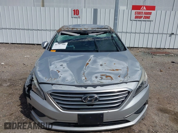 2016 Hyundai Sonata SE with VIN 5NPE24AF9GH373139, listed as a IAAI auction lot 41757308 with 103,699 mi miles and . Bid and sale history available at carsss.com. Image 6.