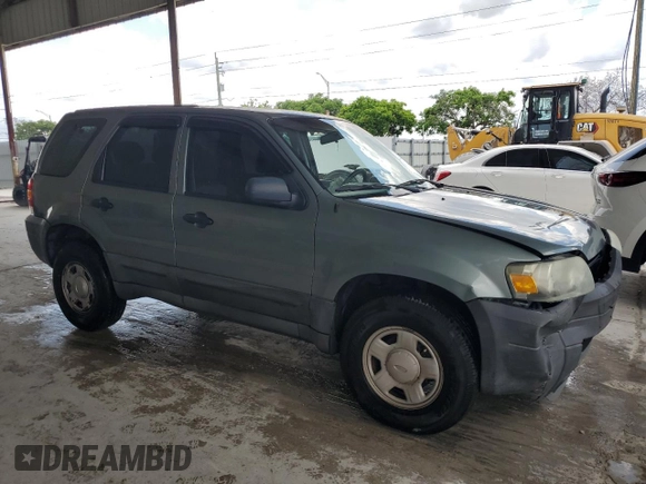 2005 Ford Escape XLS Value с VIN 1FMYU02Z35KC44073, выставлен на аукционе Copart как лот 58216525 с пробегом 135 959 миль миль и Списание • Salvage title. История ставок и продаж доступна на DreamBid. Изображение 4.