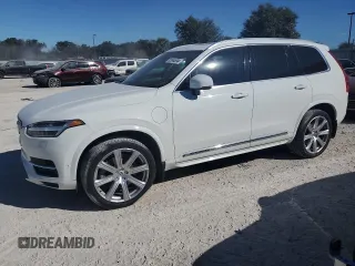 2017 Volvo XC90 Inscription with VIN YV4BC0PL1H1177966, listed as a Copart auction lot 82644894 with 42,783 mi miles and Salvage Title. Bid and sale history available at carsss.com. Image 1.
