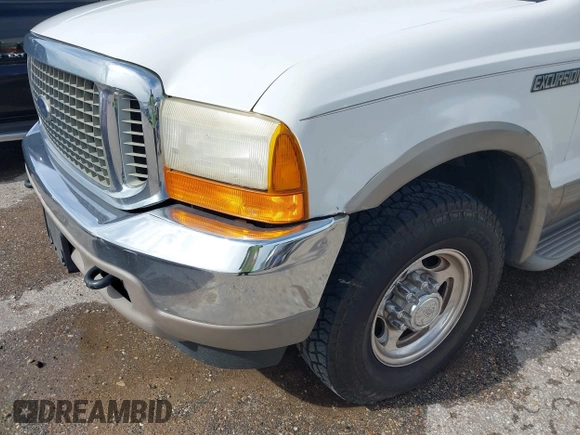 2001 Ford Excursion Limited с VIN 1FMNU42L91EC54752, выставлен на аукционе IAAI как лот 42490476 с пробегом 180 533 миль миль и . История ставок и продаж доступна на DreamBid. Изображение 6.