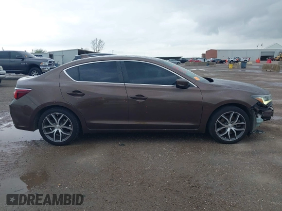 2019 Acura ILX w/Premium Pkg with VIN 19UDE2F76KA013692, listed as a IAAI auction lot 41915765 with 128,774 mi miles. Bid and sale history available at carsss.com. Image 14.