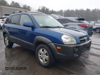 2006 Hyundai Tucson GLS with VIN KM8JN72D66U311444, listed as a IAAI auction lot 41866138 with 209,169 mi miles. Bid and sale history available at carsss.com. Image 1.