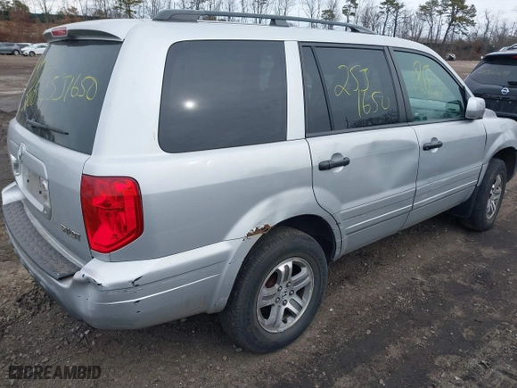 2003 Honda Pilot EX with VIN 2HKYF18513H600959, listed as a IAAI auction lot 41600484 with 999,999 mi miles. Bid and sale history available at carsss.com. Image 4.