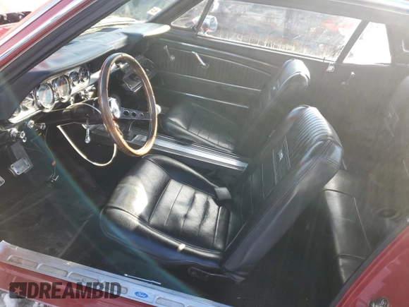 1966 Ford Mustang z VIN 6R07A104047, wystawiony jako Copart lot #85486364 z przebiegiem Nie podano mil oraz Szkoda całkowita • Salvage title. Historia ofert i sprzedaży dostępna na DreamBid. Obrazek 7.