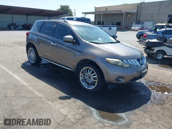2009 Nissan Murano S with VIN JN8AZ18W09W101370, listed as a IAAI auction lot 42100083 with 168,687 mi miles and . Bid and sale history available at carsss.com. Image 1.