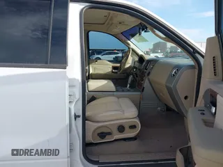 2004 Ford F-150 XLT with VIN 1FTPW14534KA76055, listed as a IAAI auction lot 42622738 with 261,520 mi miles and . Bid and sale history available at DreamBid. Image 5.