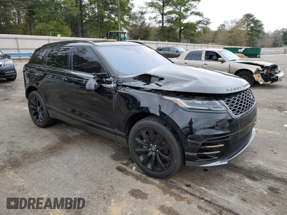 2018 Land Rover Range Rover Velar R-Dynamic SE with VIN SALYL2RX7JA772425, listed as a Copart auction lot 38221724 with 69,897 mi miles. Bid and sale history available at carsss.com. Image 4.