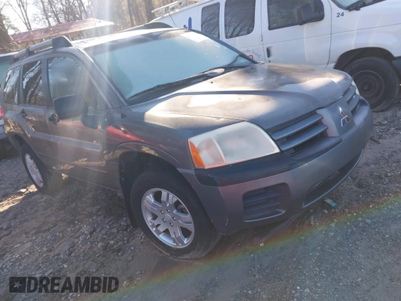 2005 Mitsubishi Endeavor LS with VIN 4A4MM21S15E074337, listed as a IAAI auction lot 41411760 with 194,542 mi miles. Bid and sale history available at carsss.com. Image 1.