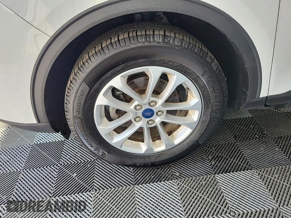 2020 Ford Escape SE с VIN 1FMCU9G63LUB81314, выставлен на аукционе IAAI как лот 42905132 с пробегом 44 436 миль миль и . История ставок и продаж доступна на DreamBid. Изображение 8.