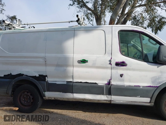 2015 Ford Transit Cargo with VIN 1FTNE1ZM6FKA63779, listed as a IAAI auction lot 41367212 with 208,866 mi miles and . Bid and sale history available at carsss.com. Image 13.