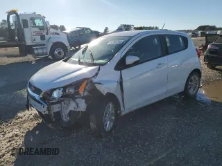 2022 Chevrolet Spark 1LT with VIN KL8CD6SA9NC011751, listed as a Copart auction lot 84898744 with 38,281 mi miles and Salvage Title. Bid and sale history available at carsss.com. Image 1.