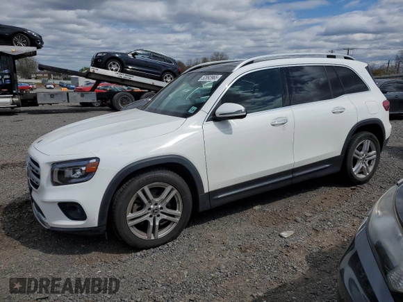 2021 Mercedes-Benz GLB 250 z VIN W1N4M4HB5MW128121, wystawiony jako Copart lot #52892965 z przebiegiem 52 817 mil mil oraz Szkoda całkowita • Salvage title. Historia ofert i sprzedaży dostępna na DreamBid. Obrazek 1.