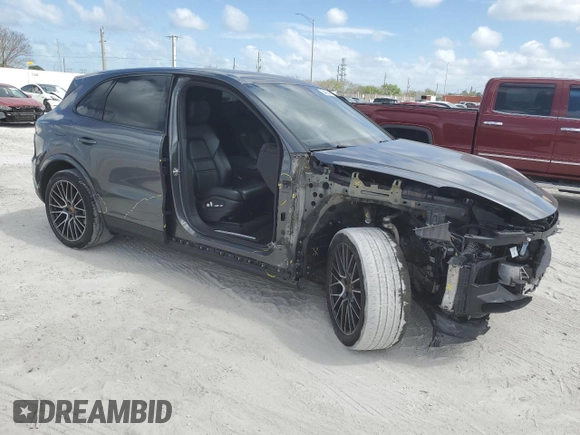 2021 Porsche Cayenne z VIN WP1AA2AY2MDA07577, wystawiony jako Copart lot #54489445 z przebiegiem 35 810 mil mil oraz Szkoda całkowita • Salvage title. Historia ofert i sprzedaży dostępna na DreamBid. Obrazek 4.