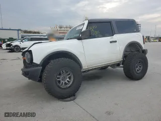2022 Ford Bronco with VIN 1FMDE5AHXNLB04386, listed as a Copart auction lot 43872315 with 0 mi miles and Salvage Title. Bid and sale history available at carsss.com. Image 1.