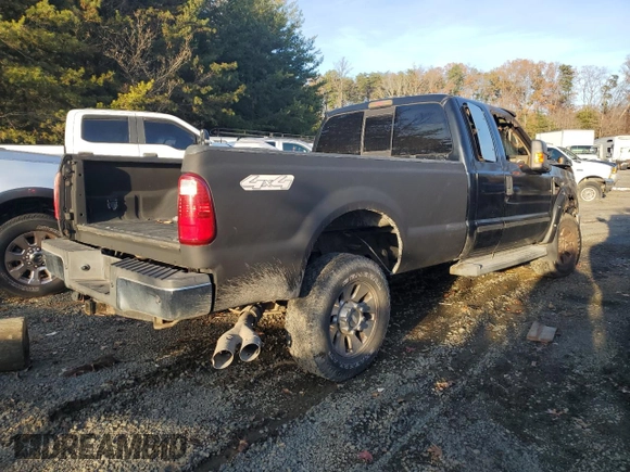 2008 Ford F-350 XL with VIN 1FTWX31R88EA33489, listed as a Copart auction lot 81902834 with Not Provided miles and Salvage Title. Bid and sale history available at DreamBid. Image 3.