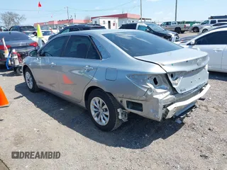 2016 Toyota Camry XLE with VIN 4T4BF1FK2GR548706, listed as a IAAI auction lot 41965363 with 70,284 mi miles and . Bid and sale history available at carsss.com. Image 3.