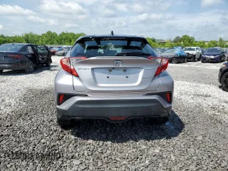 2020 Toyota C-HR LE z VIN JTNKHMBX5L1090324, wystawiony jako Copart lot #55986685 z przebiegiem 46 063 mil mil oraz Szkoda całkowita • Salvage title. Historia ofert i sprzedaży dostępna na DreamBid. Obrazek 6.