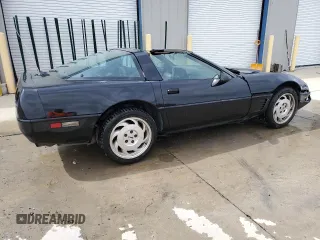 1996 Chevrolet Corvette z VIN 1G1YY22P2T5105754, wystawiony jako Copart lot #56348505 z przebiegiem Nie podano mil oraz Szkoda całkowita • Salvage title. Historia ofert i sprzedaży dostępna na DreamBid. Obrazek 3.