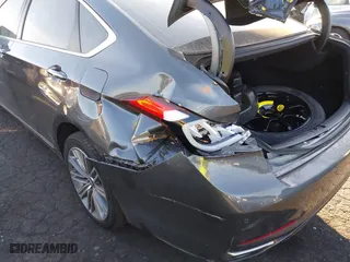 2018 Genesis G80 3.8L with VIN KMHGN4JE7JU262623, listed as a IAAI auction lot 41230215 with 94,006 mi miles. Bid and sale history available at carsss.com. Image 6.