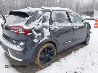 2019 Kia Niro EX with VIN KNDCC3LC3K5257882, listed as a IAAI auction lot 41550466 with 1 mi miles. Bid and sale history available at carsss.com. Image 4.