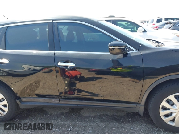 2014 Nissan Rogue SV with VIN 5N1AT2MT9EC834930, listed as a IAAI auction lot 42018226 with 112,952 mi miles and . Bid and sale history available at carsss.com. Image 13.
