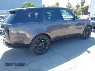 2023 Land Rover Range Rover Autobiography z VIN SALK19E78PA058614, wystawiony jako IAAI lot #42265194 z przebiegiem 30 764 mil mil oraz . Historia ofert i sprzedaży dostępna na DreamBid. Obrazek 4.