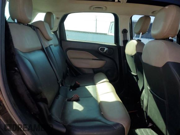 2014 FIAT 500L Lounge with VIN ZFBCFACHXEZ012262, listed as a Copart auction lot 76758574 with 135,218 mi miles and Salvage Title. Bid and sale history available at carsss.com. Image 10.