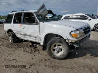 2000 Ford Explorer with VIN 1FMDU63X5YUA25137, listed as a Copart auction lot 46961075 with 188,269 mi miles and Salvage title. Bid and sale history available at DreamBid. Image 4.