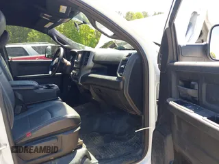 2021 Ram 2500 Tradesman с VIN 3C6UR4HJXMG674094, выставлен на аукционе IAAI как лот 42198782 с пробегом 94 970 миль миль и . История ставок и продаж доступна на DreamBid. Изображение 5.