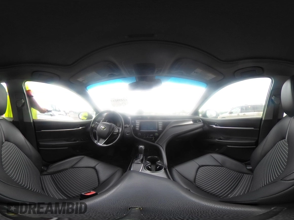 2019 Toyota Camry LE z VIN 4T1B11HK2KU738133, wystawiony jako IAAI lot #42499213 z przebiegiem 203 636 mil mil oraz . Historia ofert i sprzedaży dostępna na DreamBid. Obrazek 18.