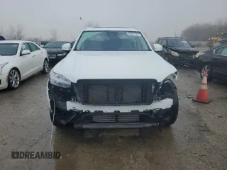 2023 Volvo XC90 Plus with VIN YV4H600N2P1949810, listed as a Copart auction lot 84947784 with 40,842 mi miles and Clean title. Bid and sale history available at DreamBid. Image 5.