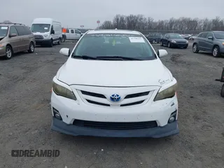 2011 Toyota Corolla L with VIN 2T1BU4EE8BC681039, listed as a IAAI auction lot 41798321 with 195,583 mi miles. Bid and sale history available at carsss.com. Image 12.