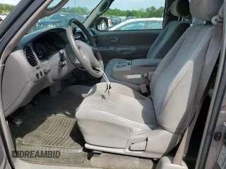 2002 Toyota Tundra SR5 with VIN 5TBRN34102S246164, listed as a Copart auction lot 54089355 with 241,204 mi miles and Clean Title. Bid and sale history available at DreamBid. Image 7.