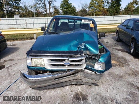 1996 Ford Ranger XL z VIN 1FTCR10U8TUB59731, wystawiony jako Copart lot #75864964 z przebiegiem 108 080 mil mil oraz Szkoda całkowita • Salvage title. Historia ofert i sprzedaży dostępna na DreamBid. Obrazek 5.