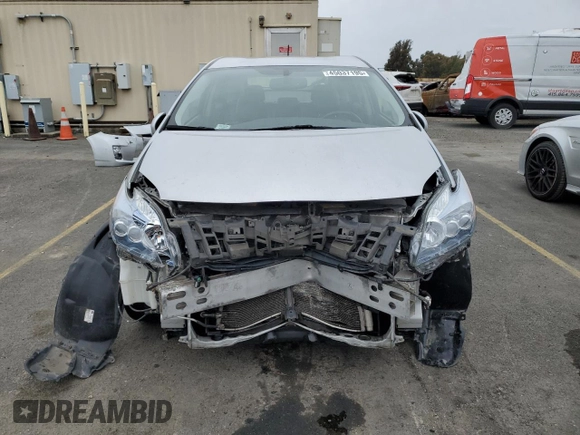 2010 Toyota Prius II with VIN JTDKN3DU3A0046125, listed as a Copart auction lot 45037195 with 137,728 mi miles and Salvage Title. Bid and sale history available at DreamBid. Image 5.