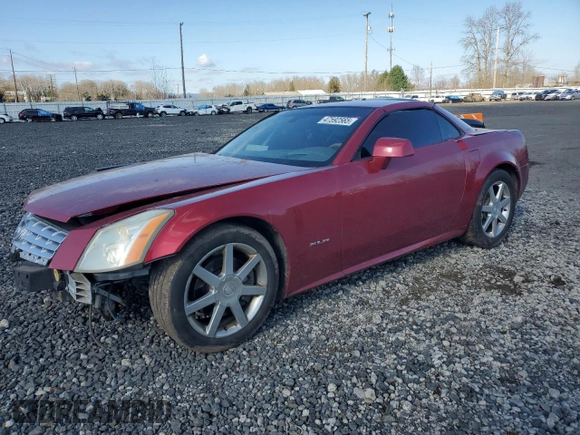 2004 Cadillac XLR z VIN 1G6YV34A945603839, wystawiony jako Copart lot #47592565 z przebiegiem Nie podano mil oraz Szkody całkowita. Historia ofert i sprzedaży dostępna na DreamBid. Obrazek 1.
