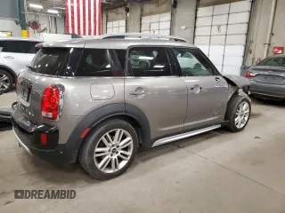 2018 MINI Countryman Cooper with VIN WMZYV5C35J3E02915, listed as a Copart auction lot 87074574 with 101,425 mi miles and Salvage Title. Bid and sale history available at carsss.com. Image 3.