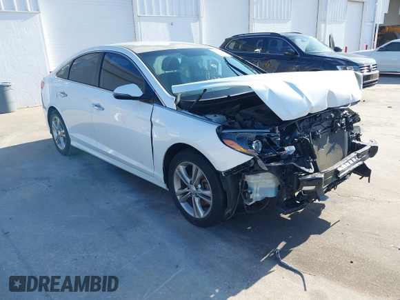 2018 Hyundai Sonata SEL with VIN 5NPE34AF1JH598725, listed as a IAAI auction lot 41988797 with 133,927 mi miles and . Bid and sale history available at carsss.com. Image 1.