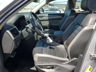2023 Volkswagen Atlas SEL Premium R-Line z VIN 1V2FR2CA6PC528830, wystawiony jako Copart lot #61122035 z przebiegiem 20 233 mil mil oraz Szkoda całkowita • Salvage title. Historia ofert i sprzedaży dostępna na DreamBid. Obrazek 7.