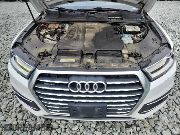 2017 Audi Q7 Premium Plus with VIN WA1LAAF79HD007810, listed as a Copart auction lot 65116745 with 193,643 mi miles and Clean title. Bid and sale history available at DreamBid. Image 12.