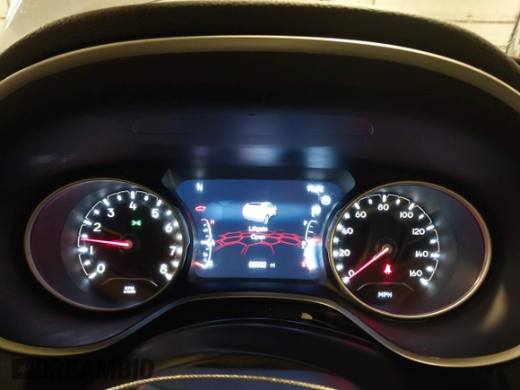 2019 Jeep Compass Latitude with VIN 3C4NJDBB6KT812711, listed as a IAAI auction lot 41565166 with 69,582 mi miles and . Bid and sale history available at carsss.com. Image 7.
