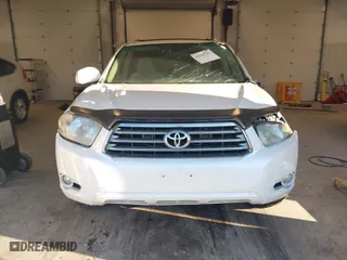 2009 Toyota Highlander Sport with VIN JTEES43A192117756, listed as a IAAI auction lot 41549335 with 111,943 mi miles. Bid and sale history available at carsss.com. Image 12.