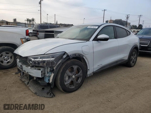 2022 Ford Mustang Mach-E Select z VIN 3FMTK1SS2NMA18639, wystawiony jako Copart lot #83831634 z przebiegiem 8 454 mil mil oraz Szkoda całkowita • Salvage title. Historia ofert i sprzedaży dostępna na DreamBid. Obrazek 1.