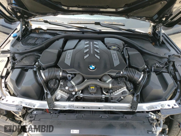 2022 BMW 8 Series M850i with VIN WBAGV8C07NCJ85581, listed as a Copart auction lot 60323343 with 11,169 mi miles. Bid and sale history available at carsss.com. Image 11.