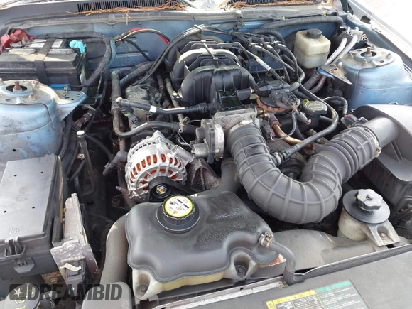 2006 Ford Mustang Standard with VIN 1ZVHT80N865246114, listed as a IAAI auction lot 42284710 with 211,763 mi miles and . Bid and sale history available at DreamBid. Image 10.