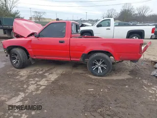 1989 Toyota Pickup с VIN JT4RN81R9K5020726, выставлен на аукционе IAAI как лот 41502393 с пробегом Не указан миль и . История ставок и продаж доступна на DreamBid. Изображение 14.